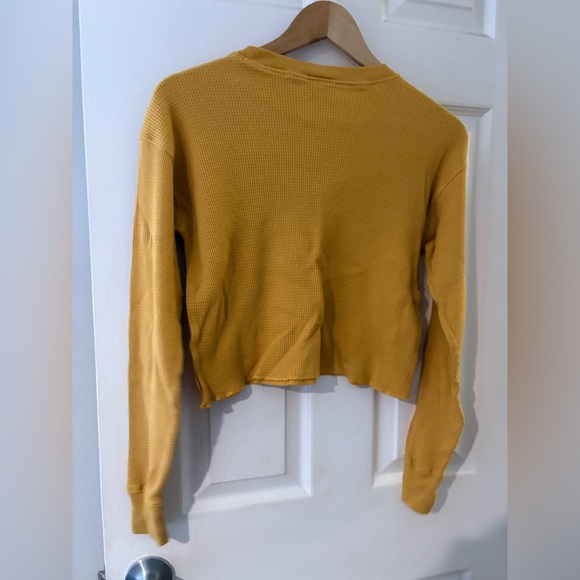 TNA Aritzia waffle knit thermal long sleeve crop golden yellow XXS - Picture 5 of 12